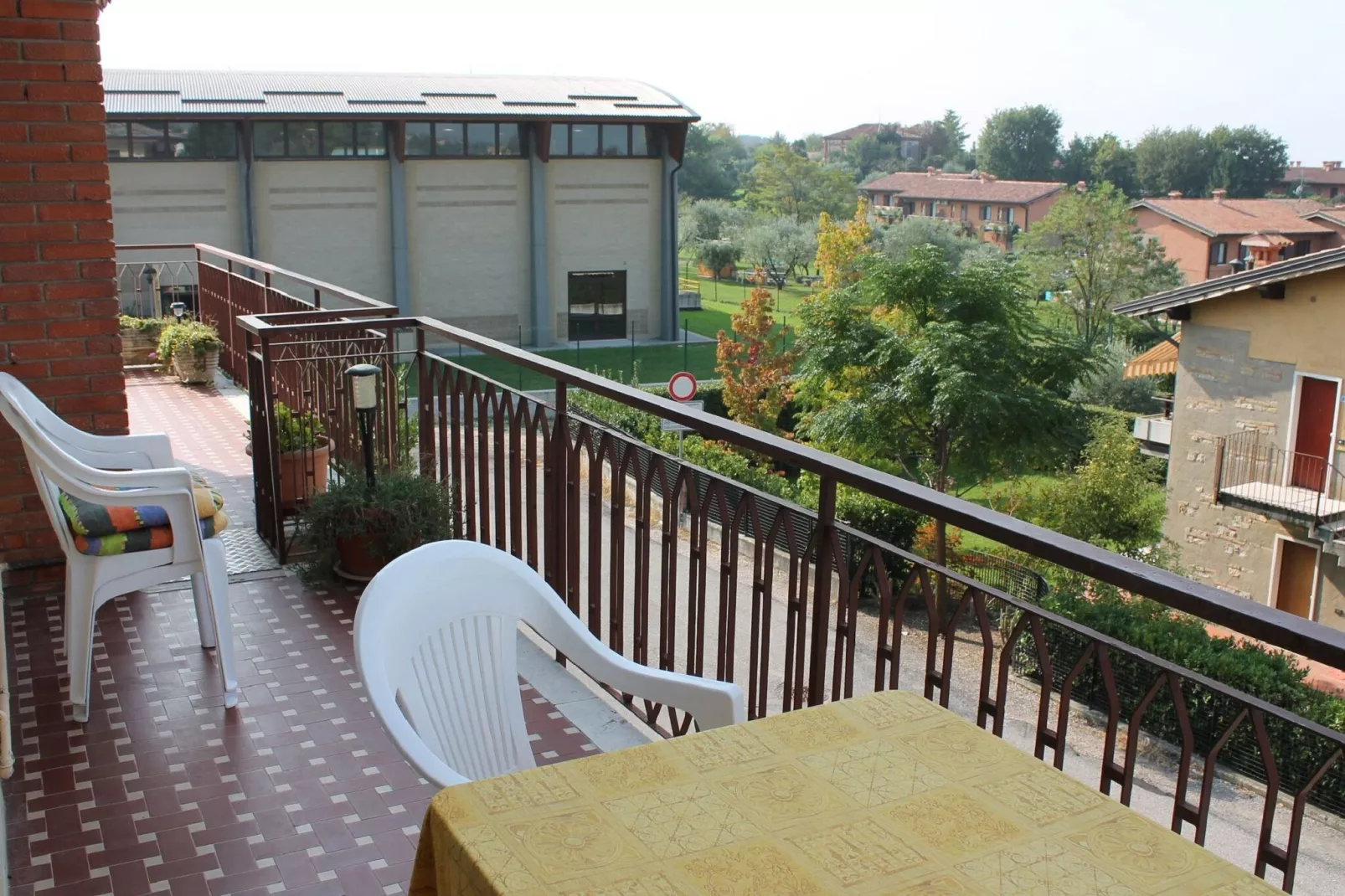 Sauda Cinque-Terrace balcony