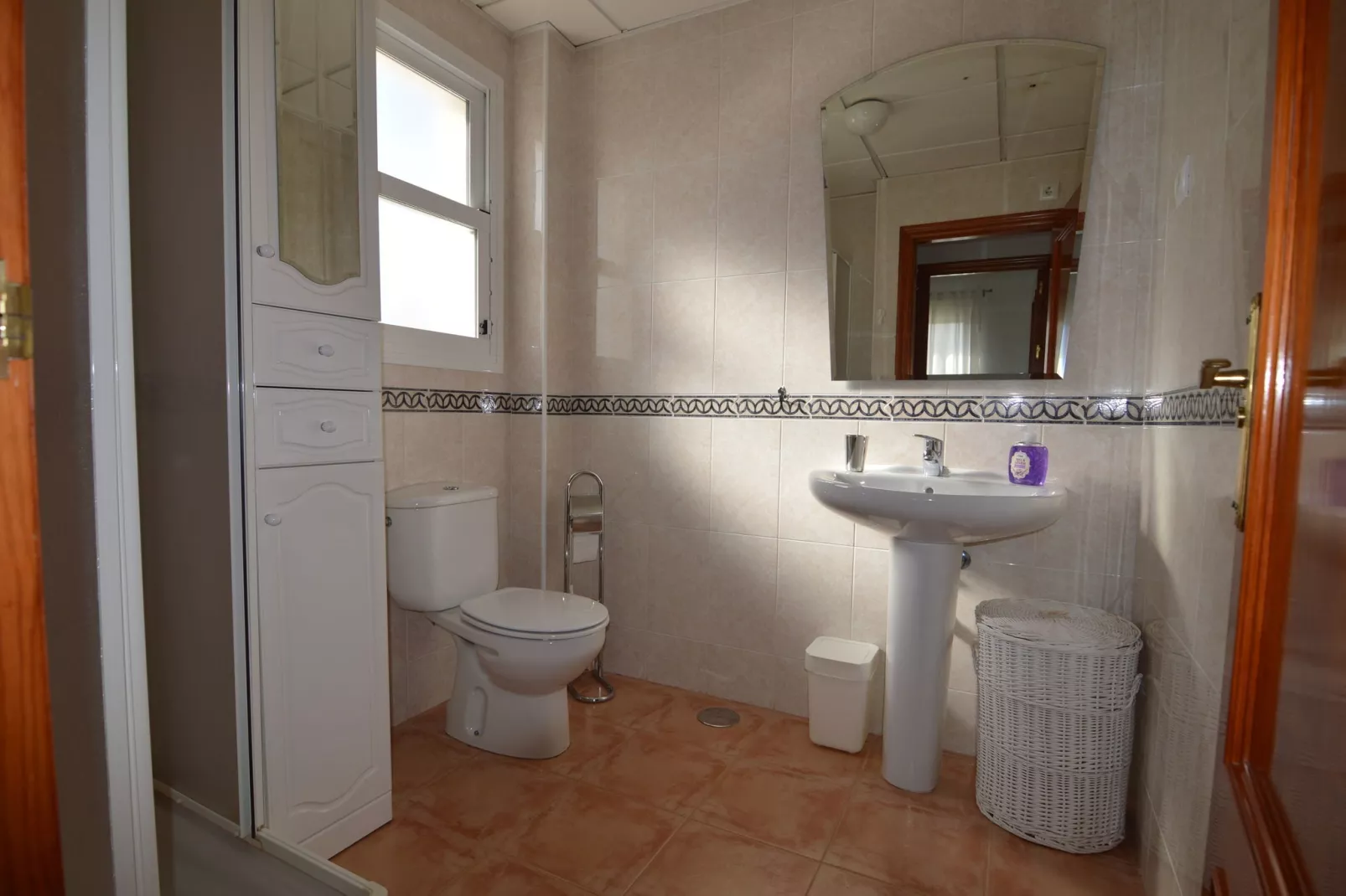 Casa Happinez-Bathroom