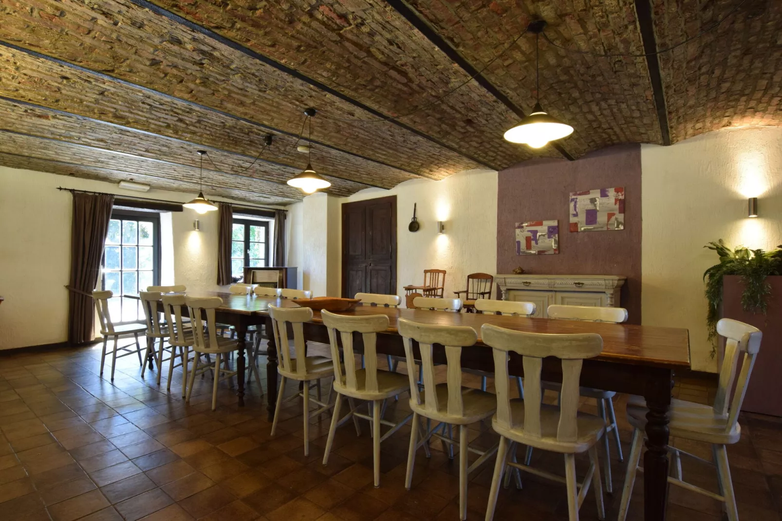 La Vraie Vie-Dining room