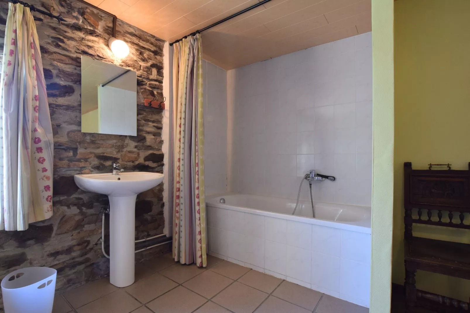 La Vraie Vie-Bathroom