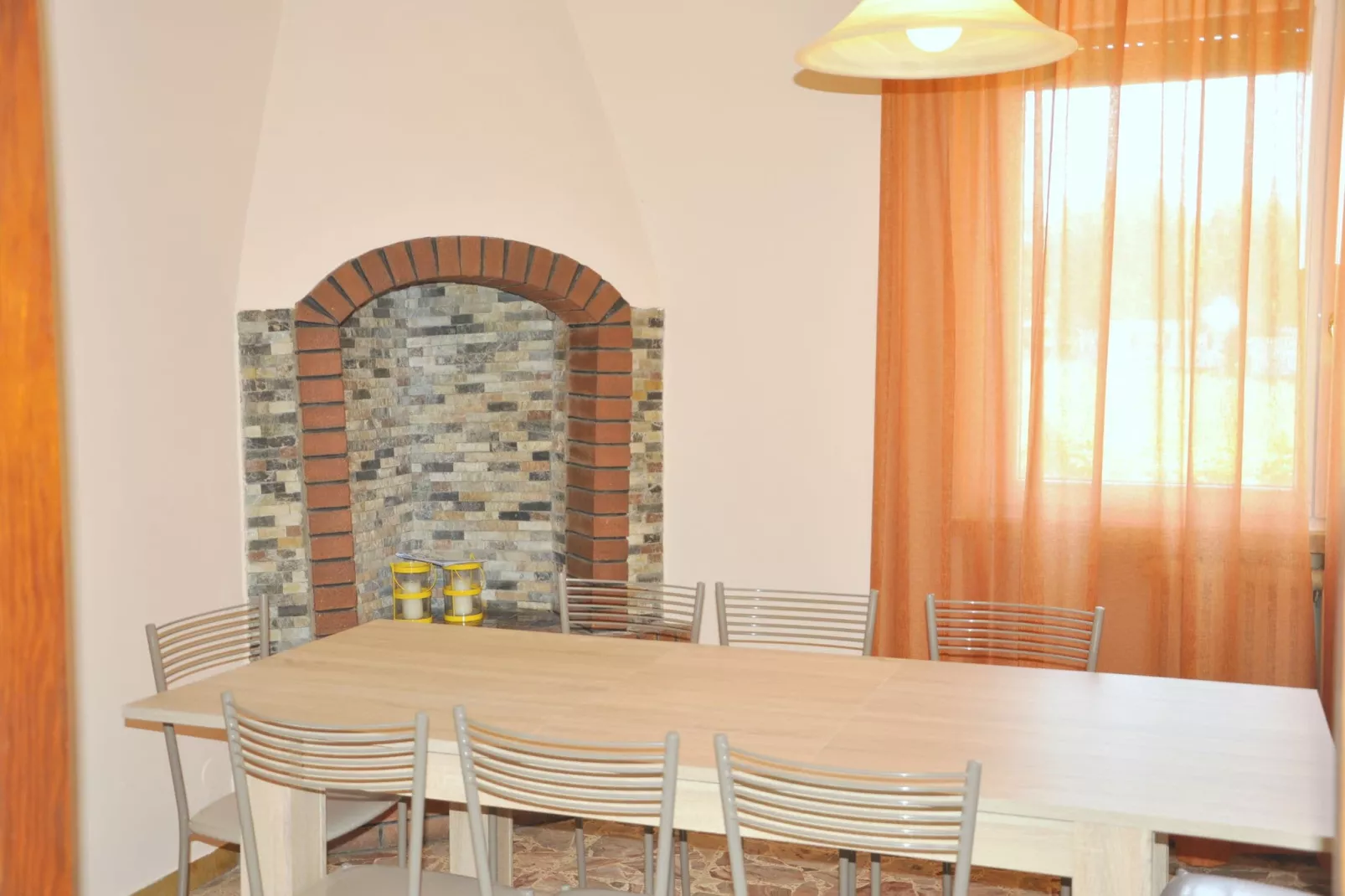 Porto Quarantaquattro-Dining room