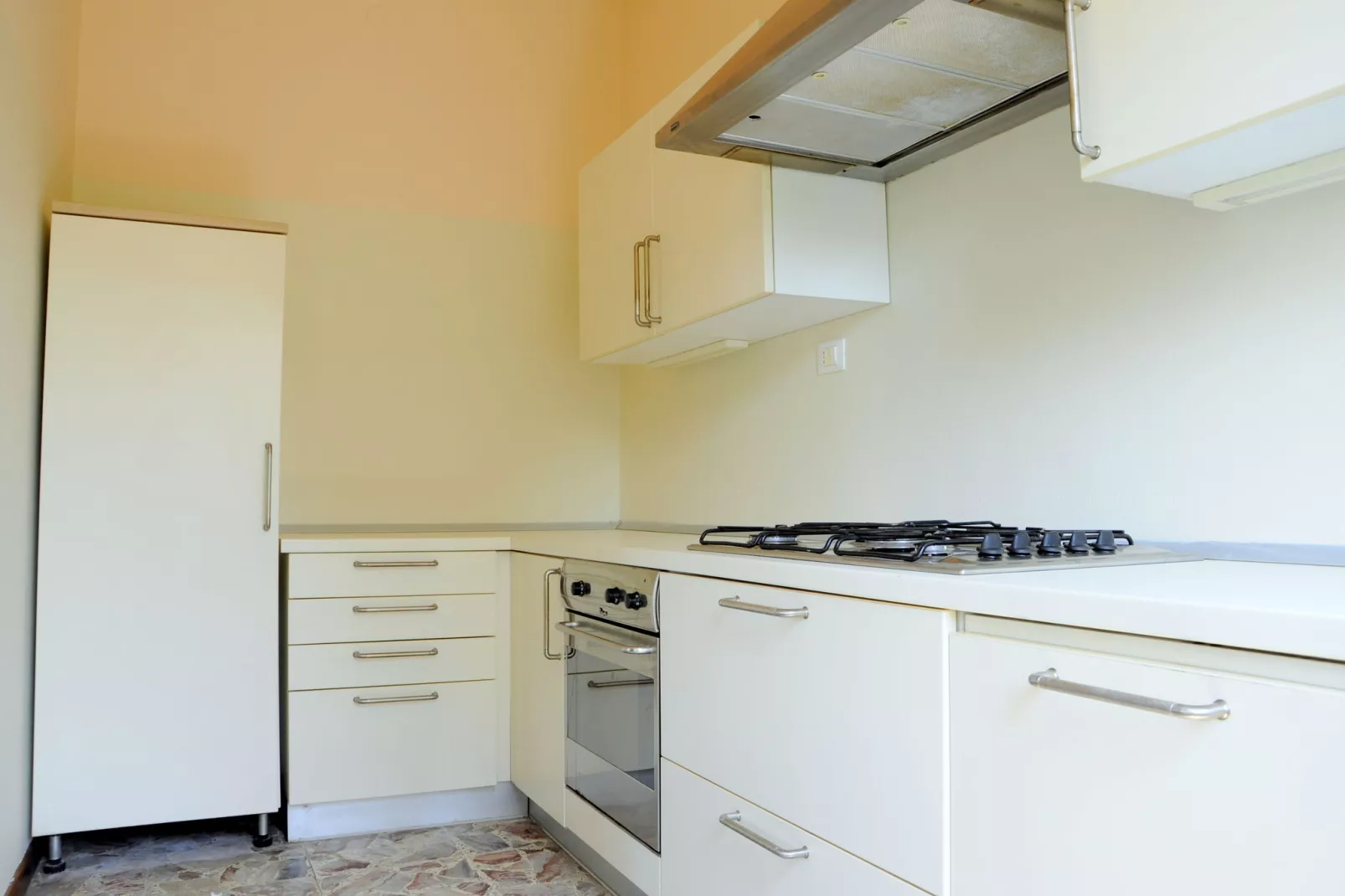 Porto Quarantaquattro-Kitchen