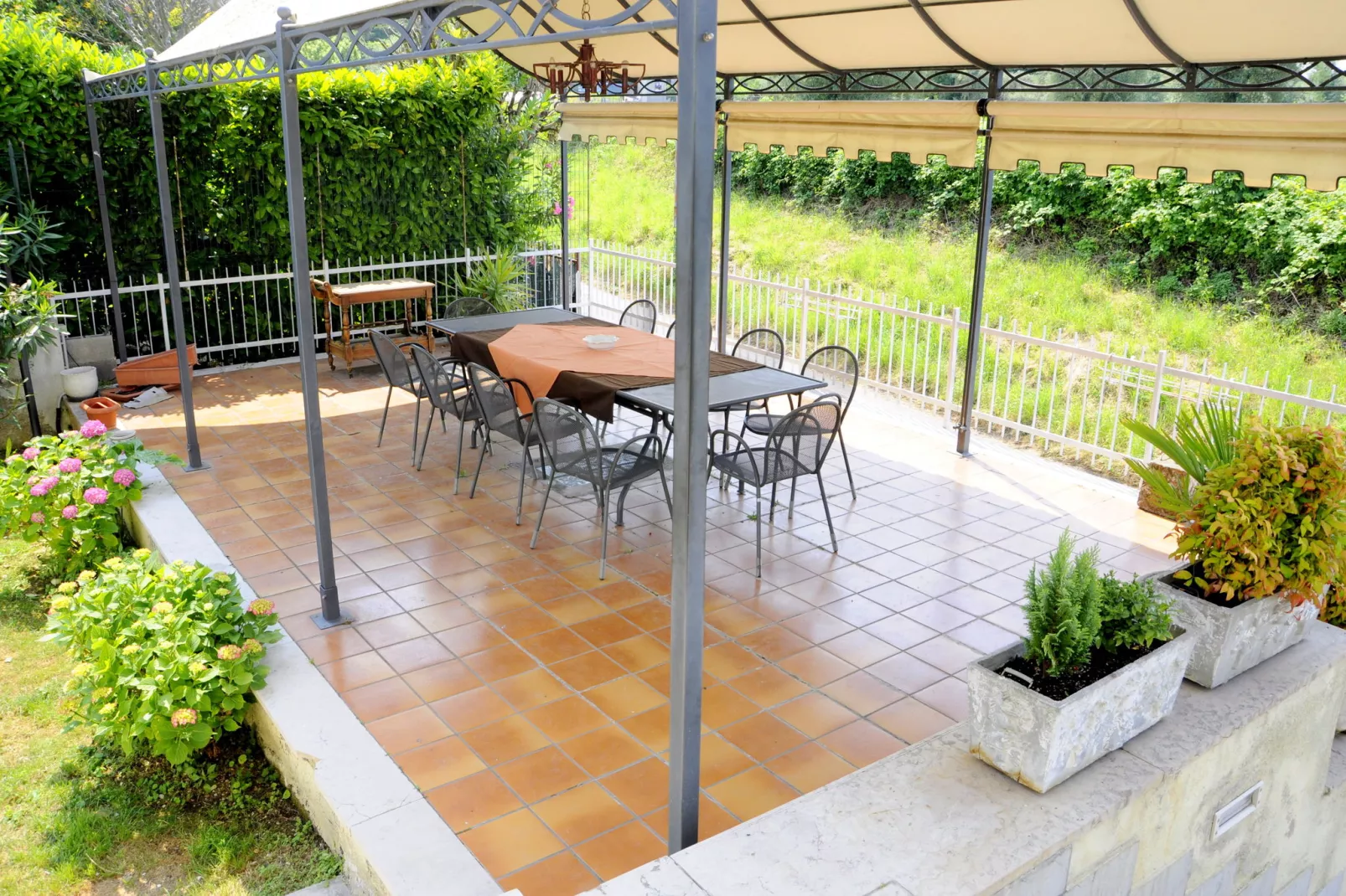 Porto Quarantaquattro-Terrace balcony
