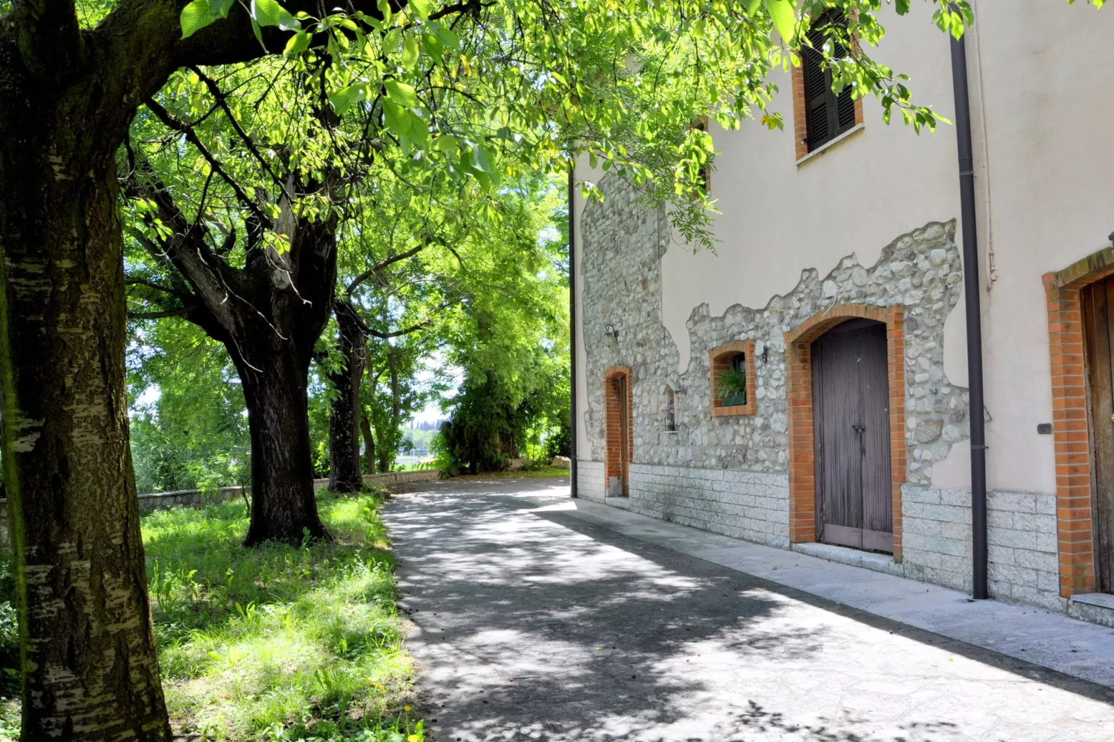 Casale Preoni-Jardin d'été