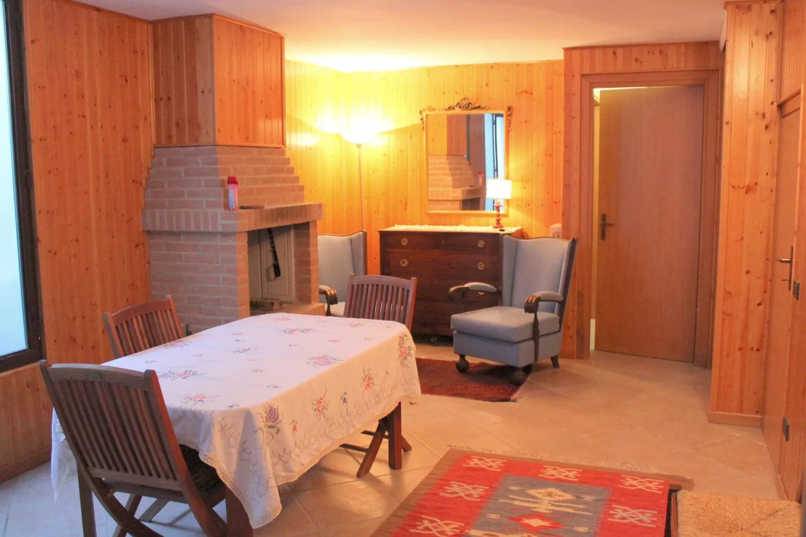 Villino Miro-Dining room