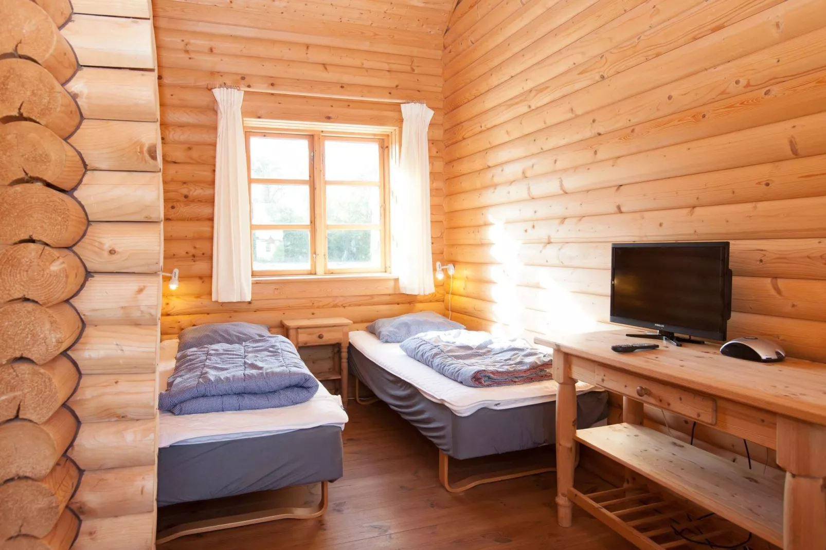 1 room,attached house-Indoor