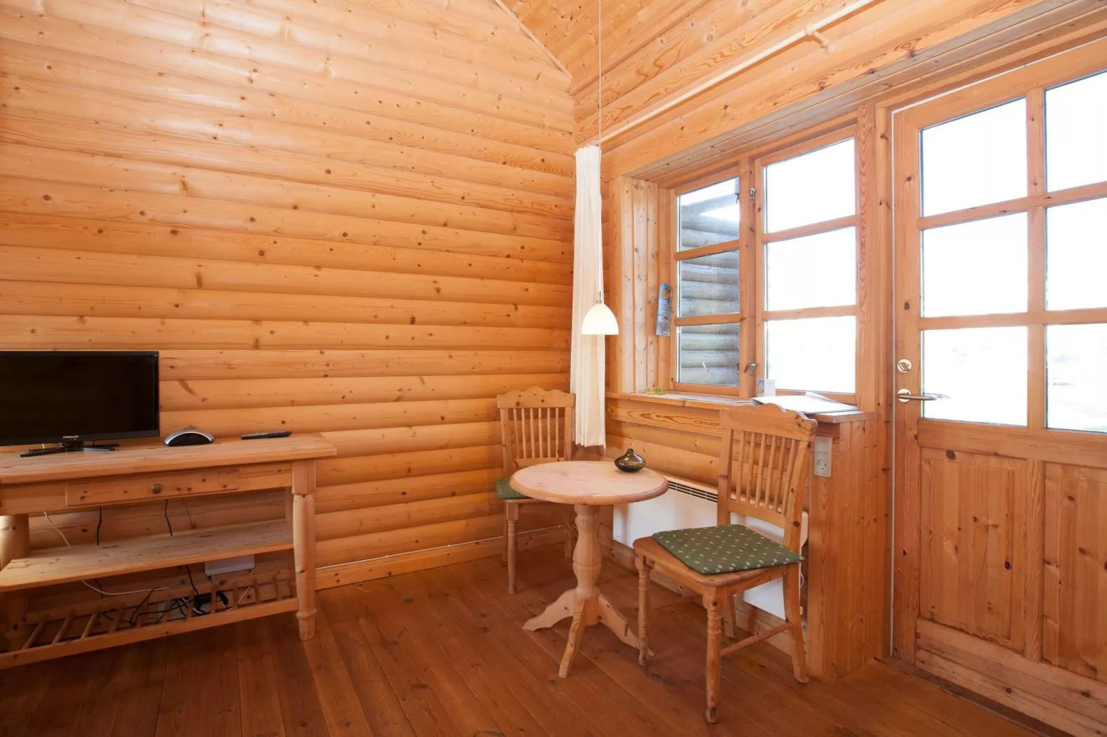 1 room,attached house-Indoor