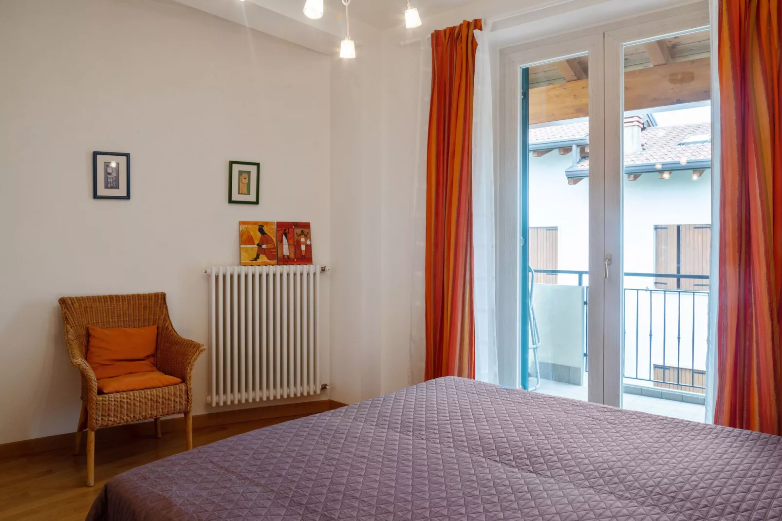 Madonnina A Cinque-Bedroom
