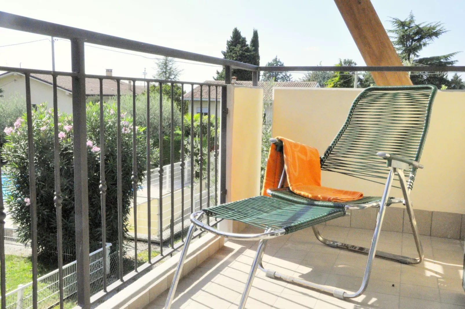 Madonnina A Cinque-Terrace balcony