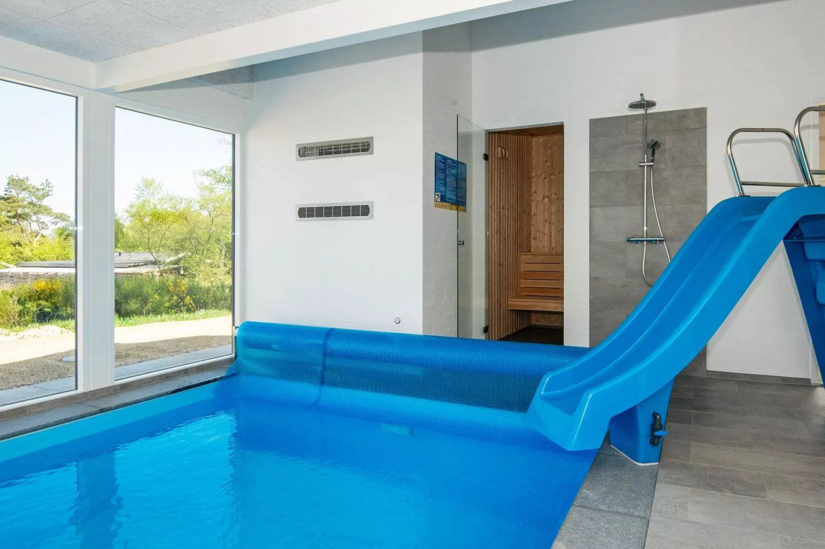 20 person holiday home in Glesborg-Pool