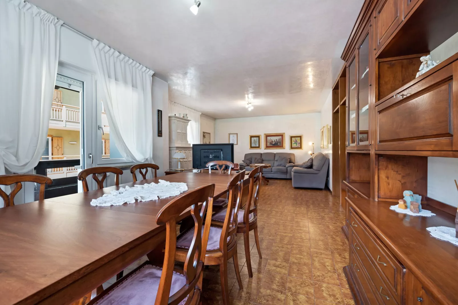 Fiamme Grande-Dining room