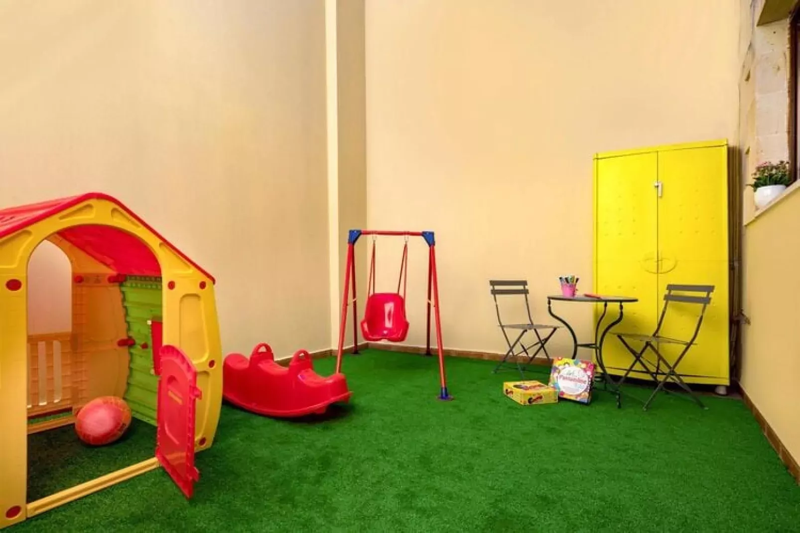 Holiday home, Maheri-Villa Erontas, 140 qm-Jardin d'été