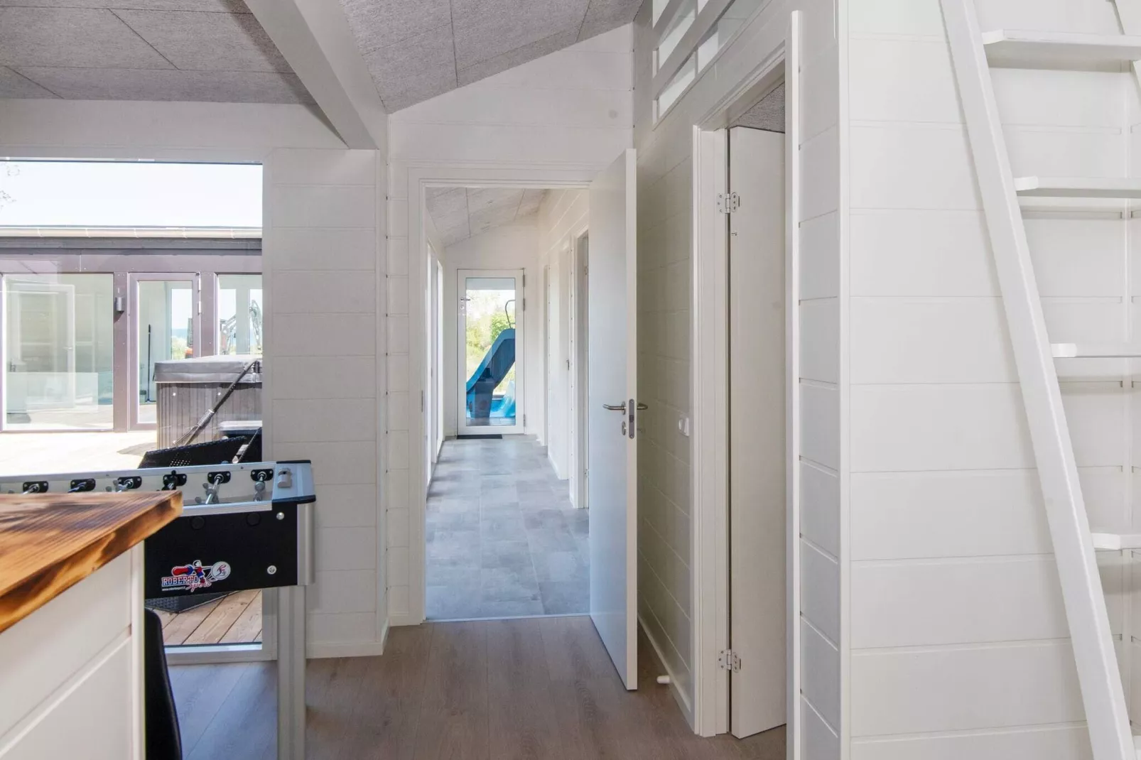 20 person holiday home in Glesborg-Indoor