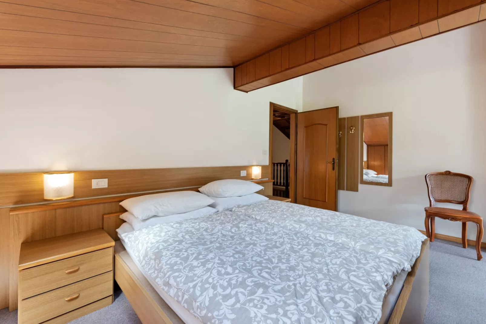 Fiamme Grande-Bedroom