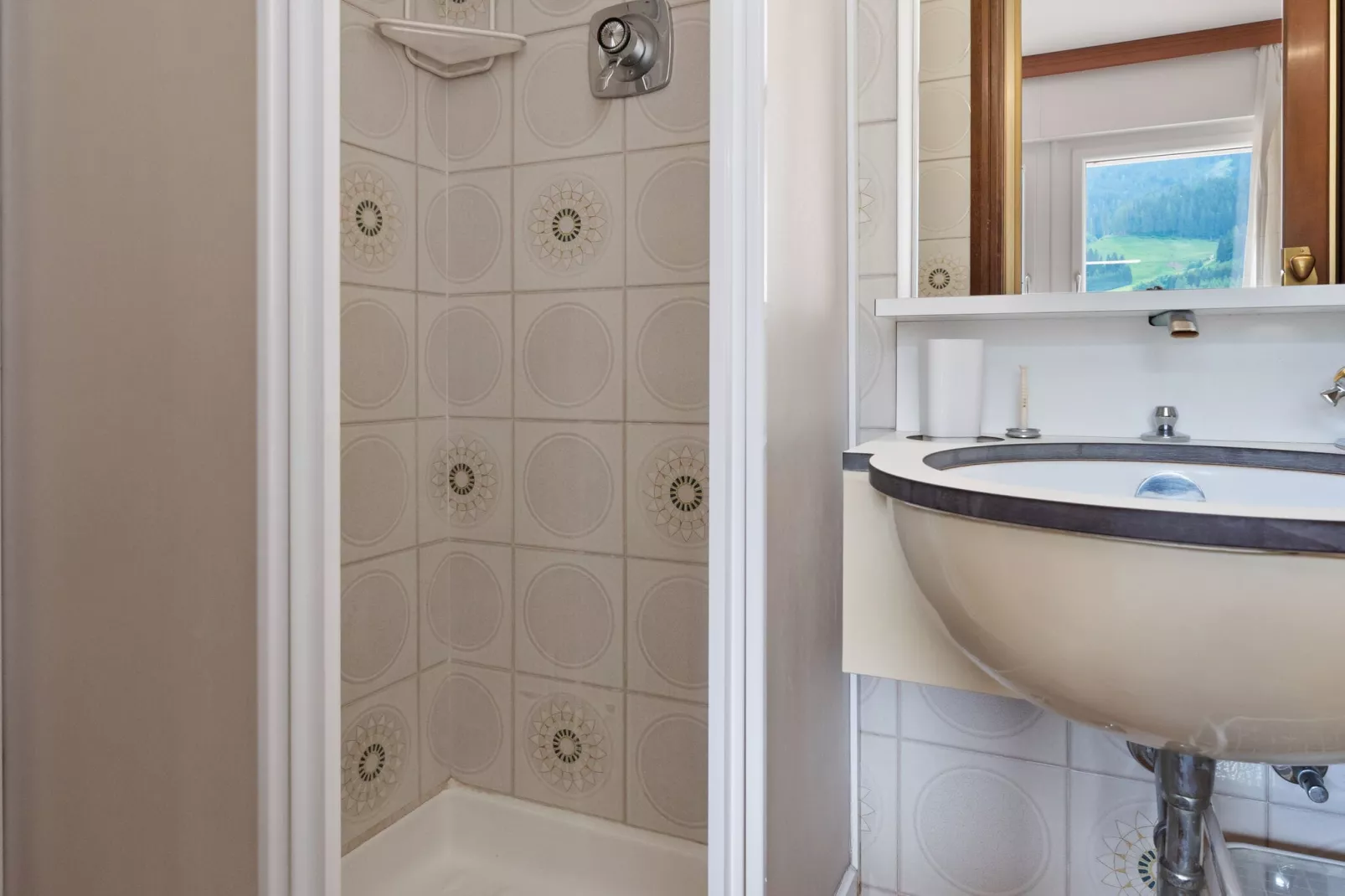 Fiamme Grande-Bathroom