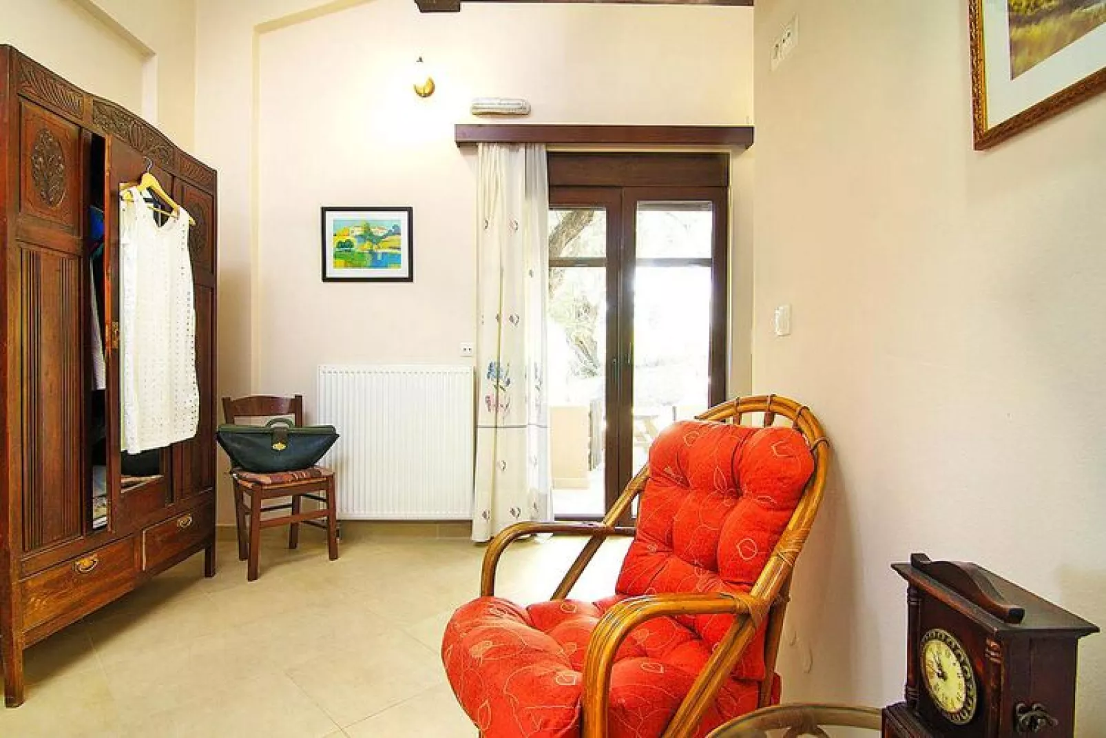 Holiday home, Kalamitsi Alexandrou-Villa Kalamitsi, ca. 108 qm, 6 pax-Wohnzimmer