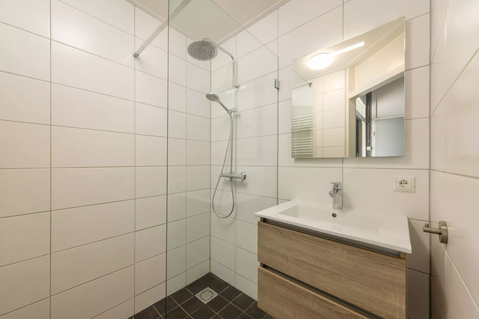 Vakantiepark Weerterbergen 9-Bathroom