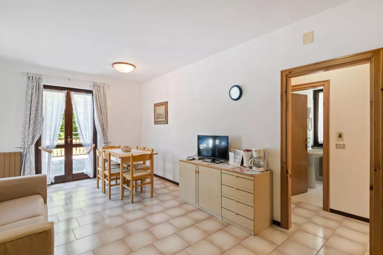 Miralago Trilo Primopiano-Living room