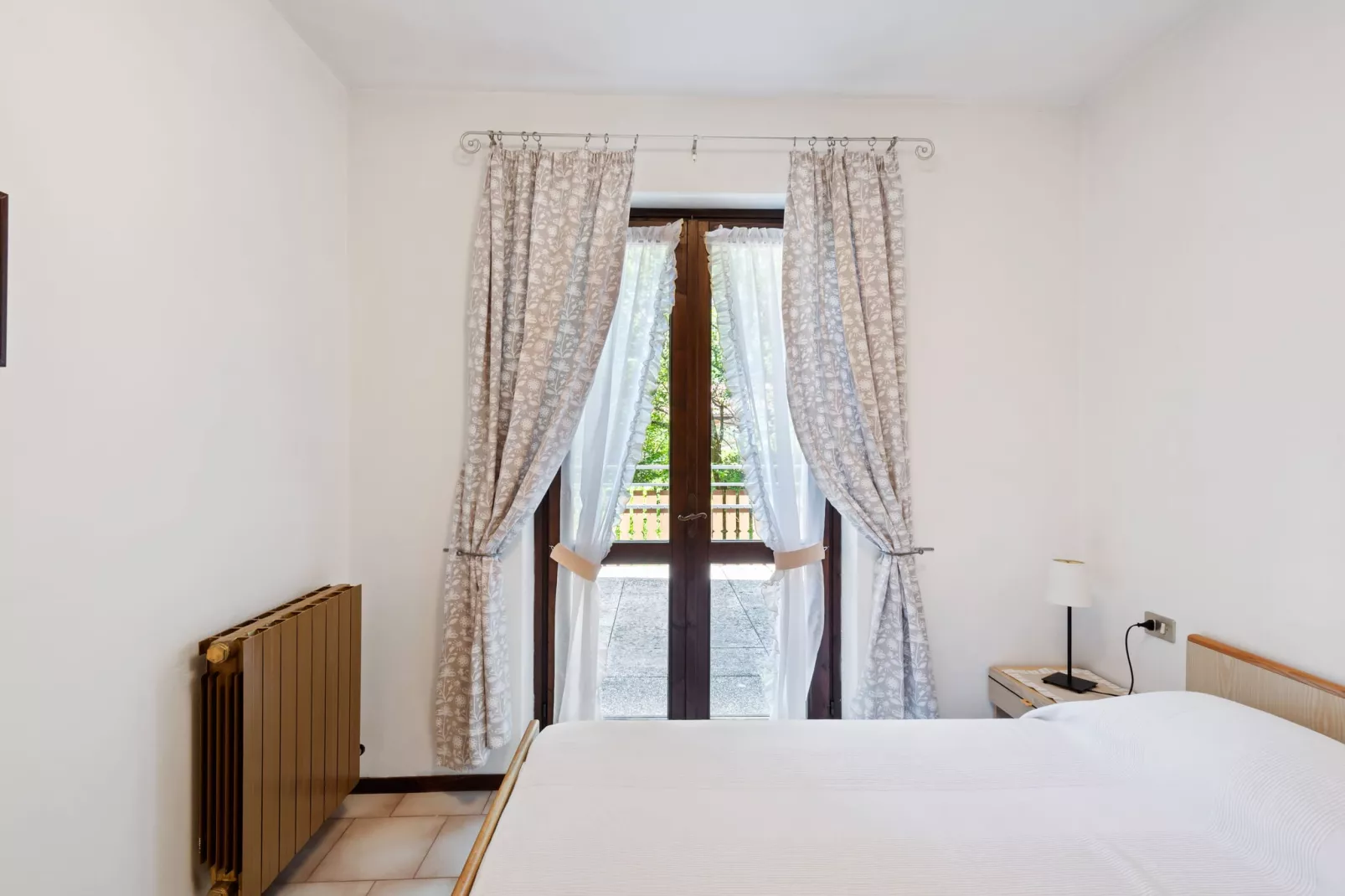 Miralago Trilo Primopiano-Bedroom