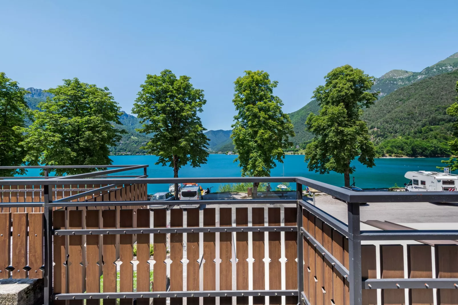 Miralago Trilo Primopiano-View summer