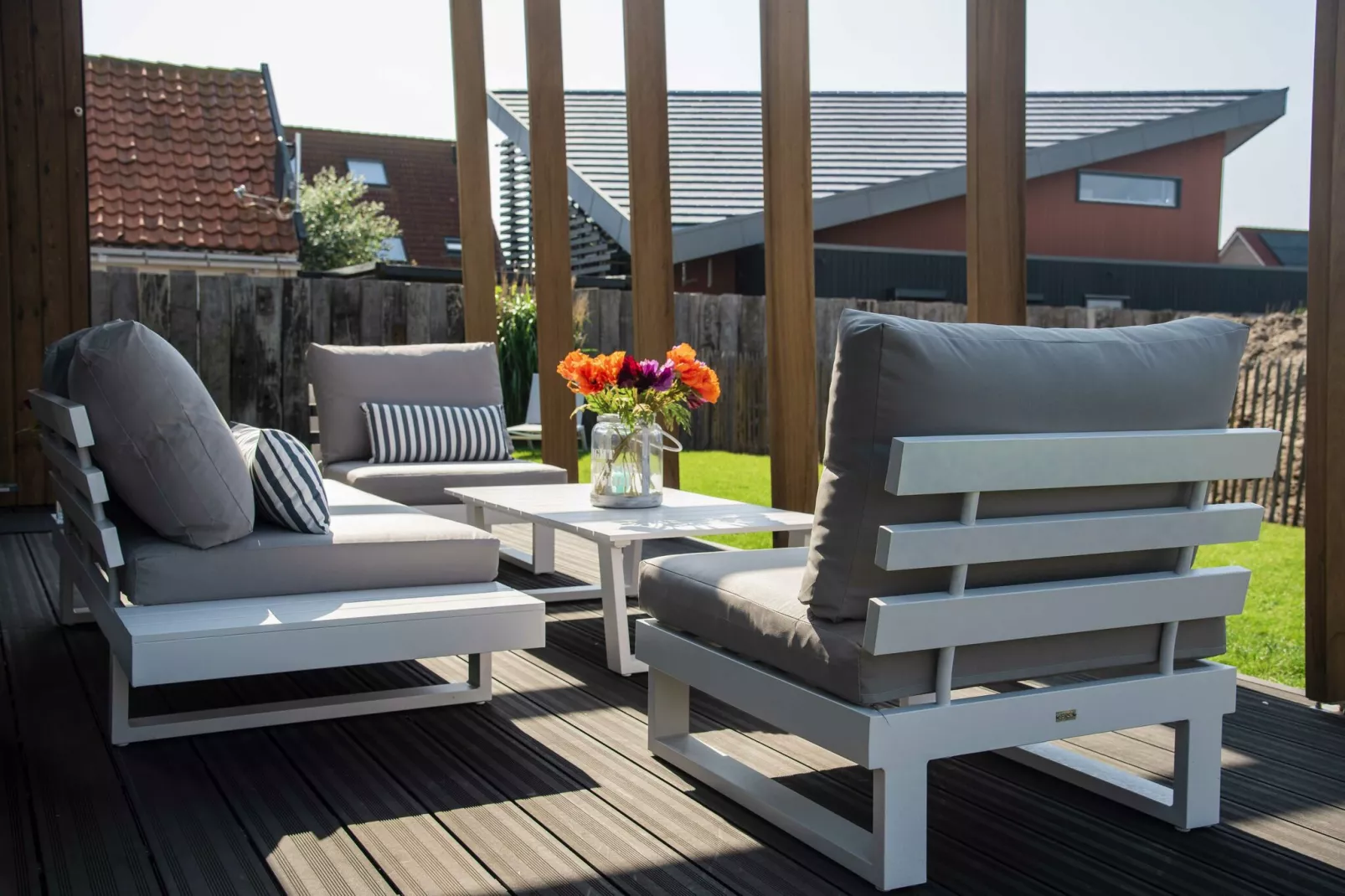 New Bay 1 t/m 4-Terrassenbalkon