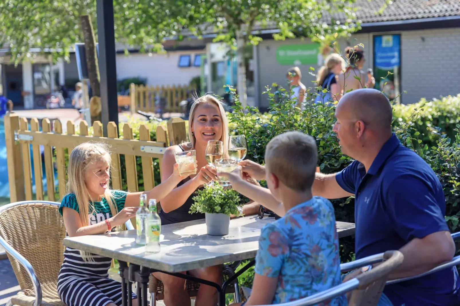 RCN Vakantiepark de Roggeberg 10-Parkeinrichtungen