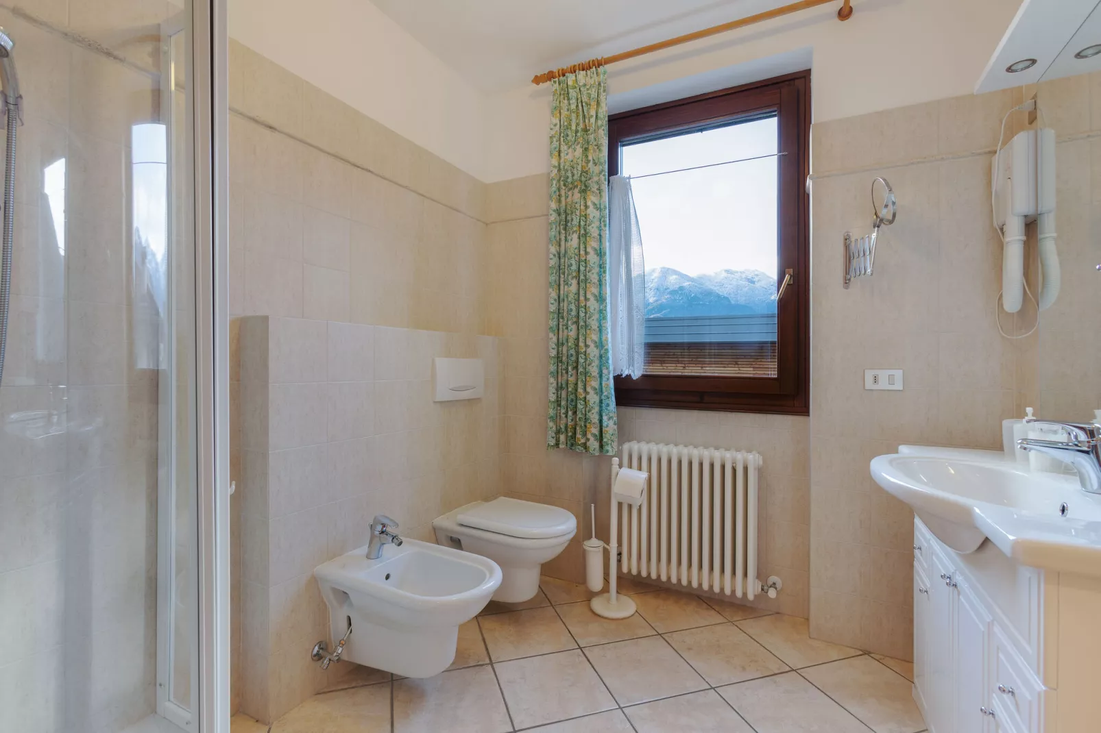 Res Dromae Duplex-Bathroom