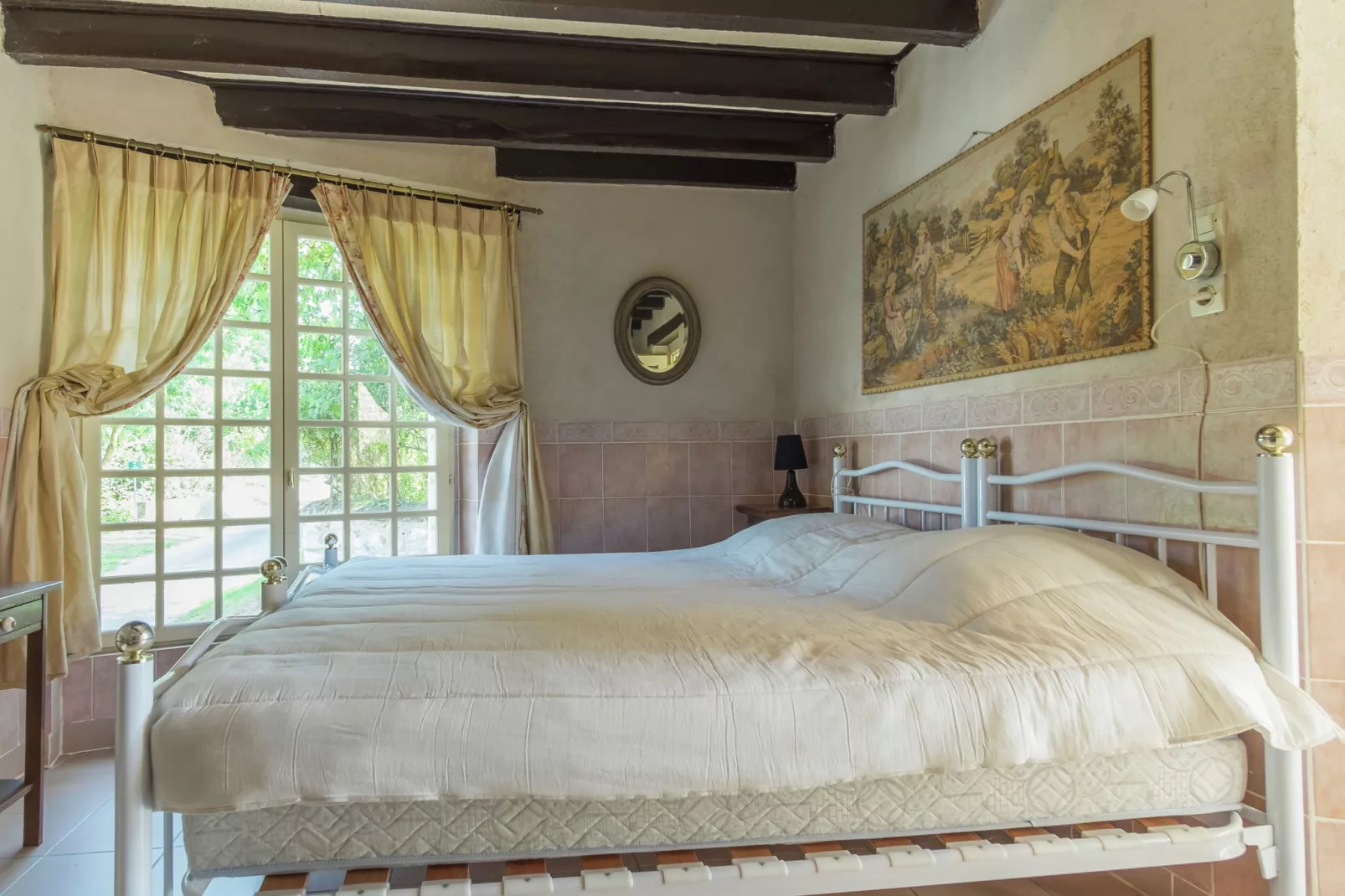 Maison de vacances Cinais-Bedroom