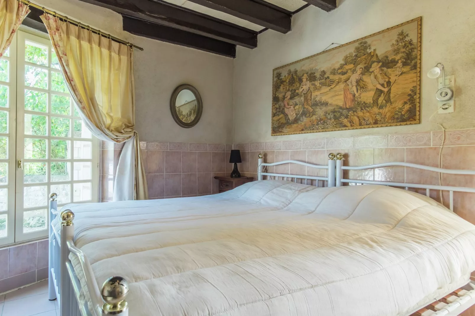 Maison de vacances Cinais-Bedroom