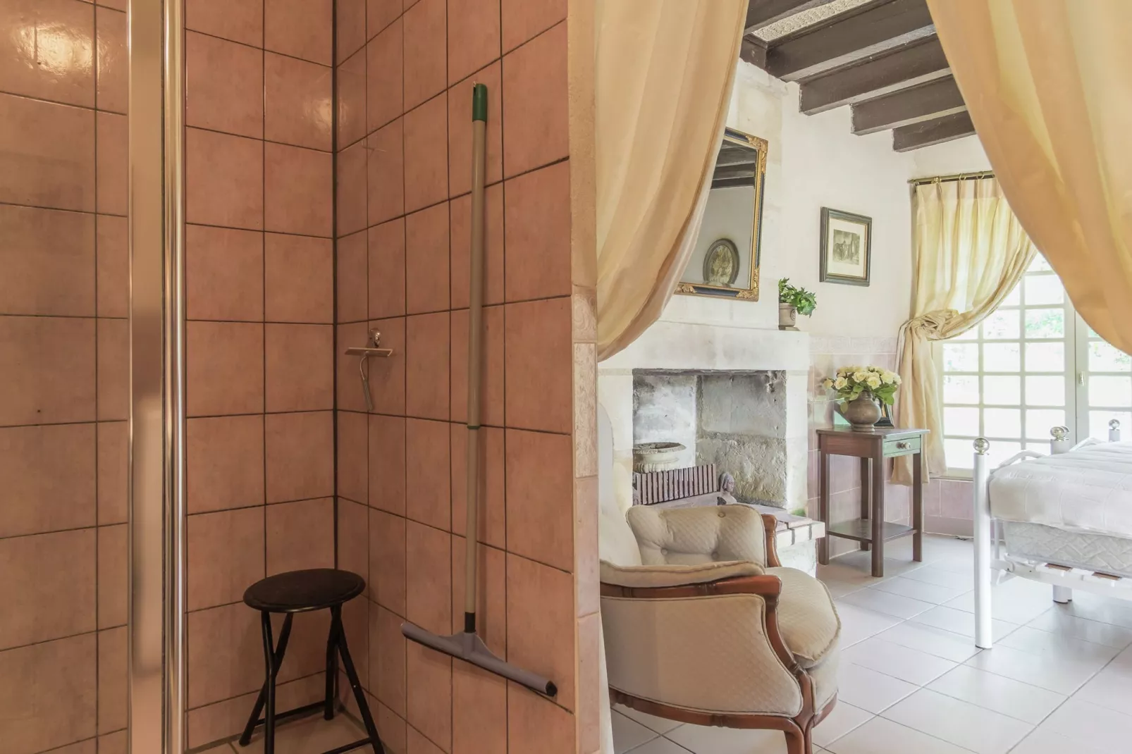 Maison de vacances Cinais-Bathroom