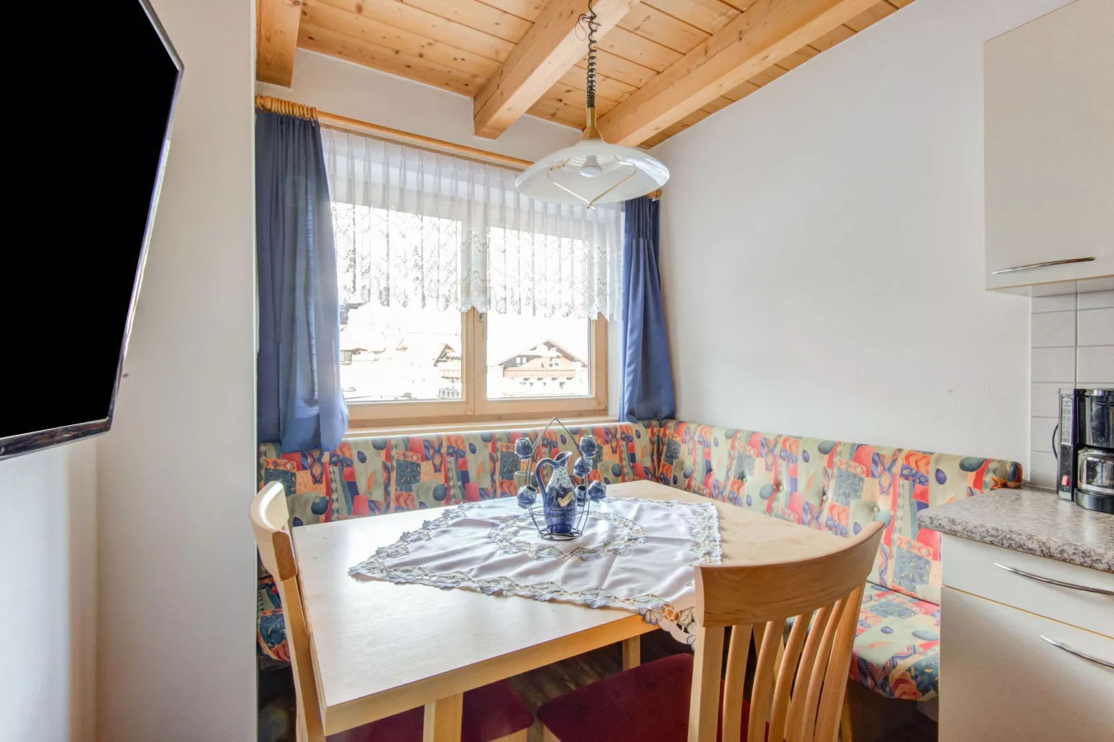 Haus Peppas-Salle à manger