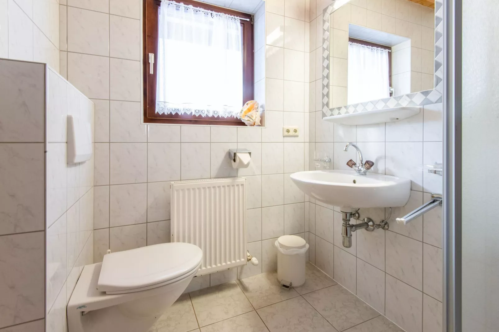 Haus Peppas-Salle de bain