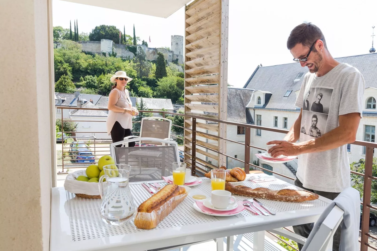 Le Clos Saint Michel 1-Terrace balcony