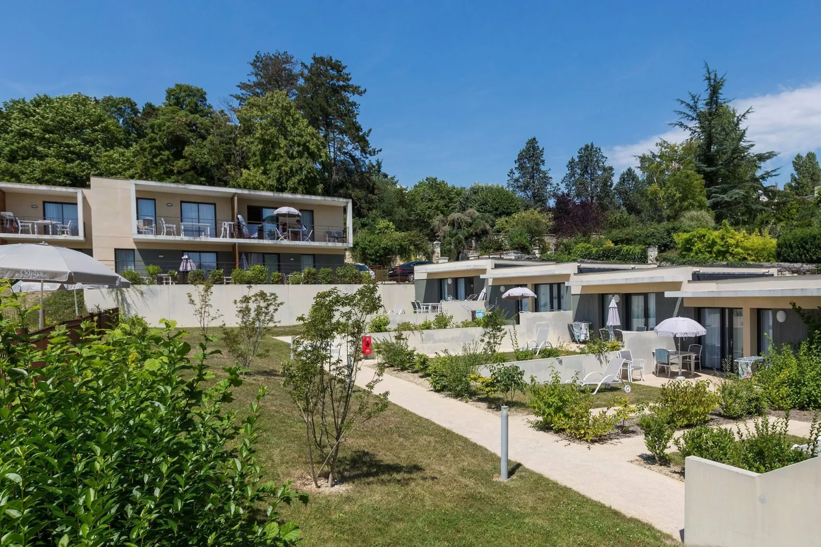 Le Clos Saint Michel 2-Exterior summer