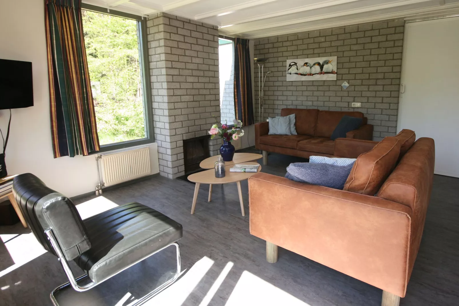RCN Vakantiepark de Roggeberg 13-Living room