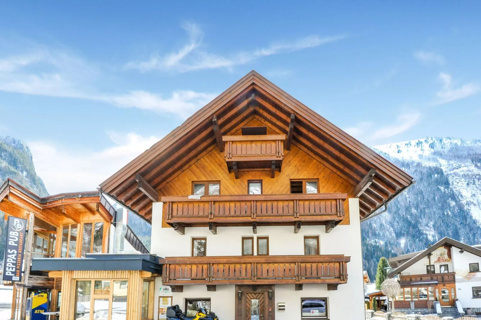 Haus Peppas-Exterior in winter