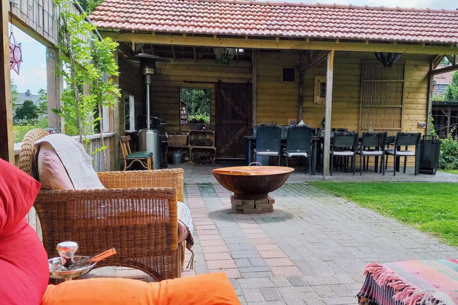 Smitske-Terrace balcony