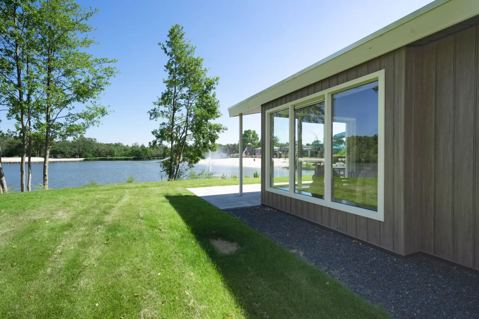 Resort Zilverstrand 3-Gardens summer