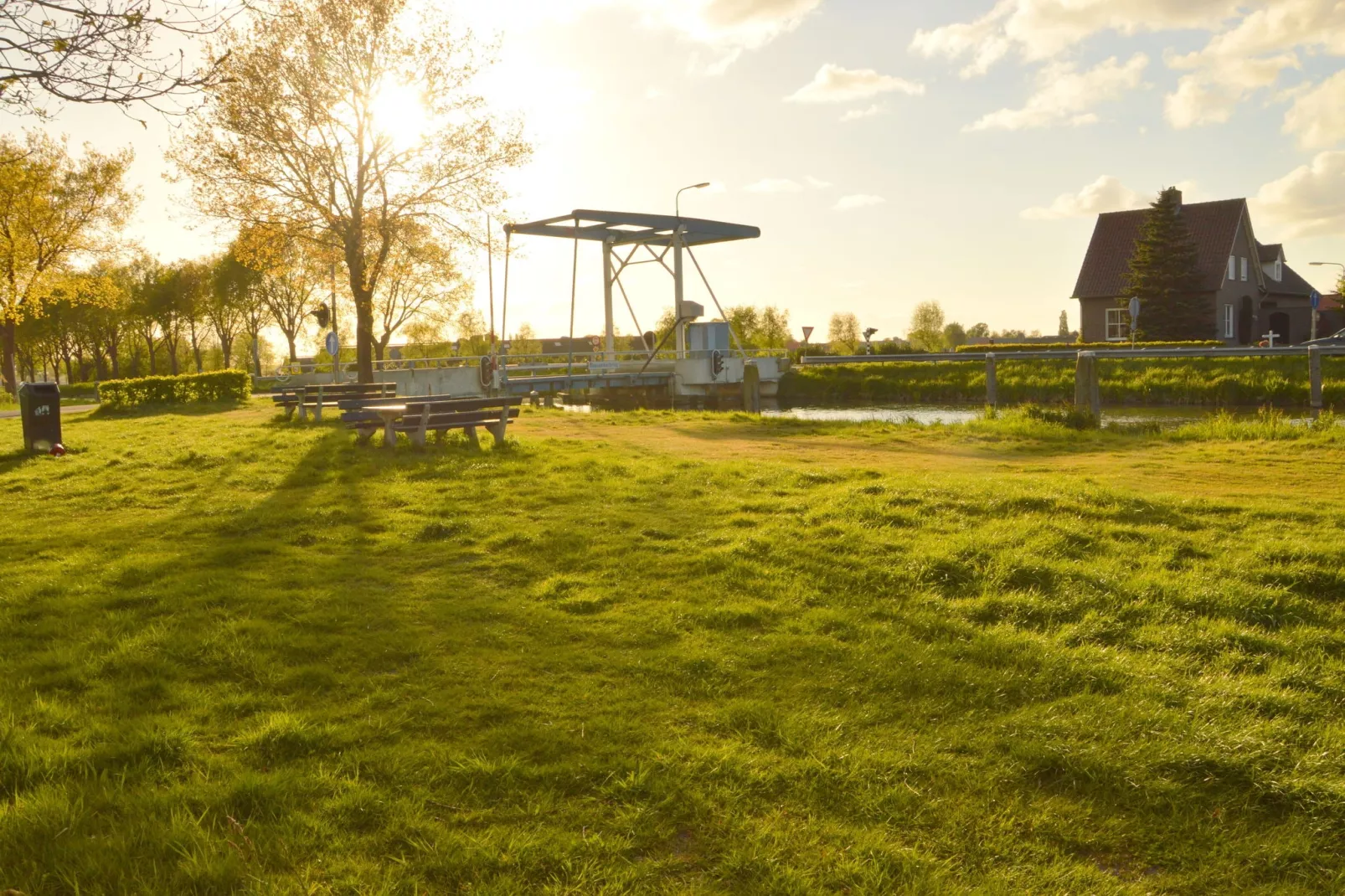 Bi-j Moppe Door-Areas summer 1km