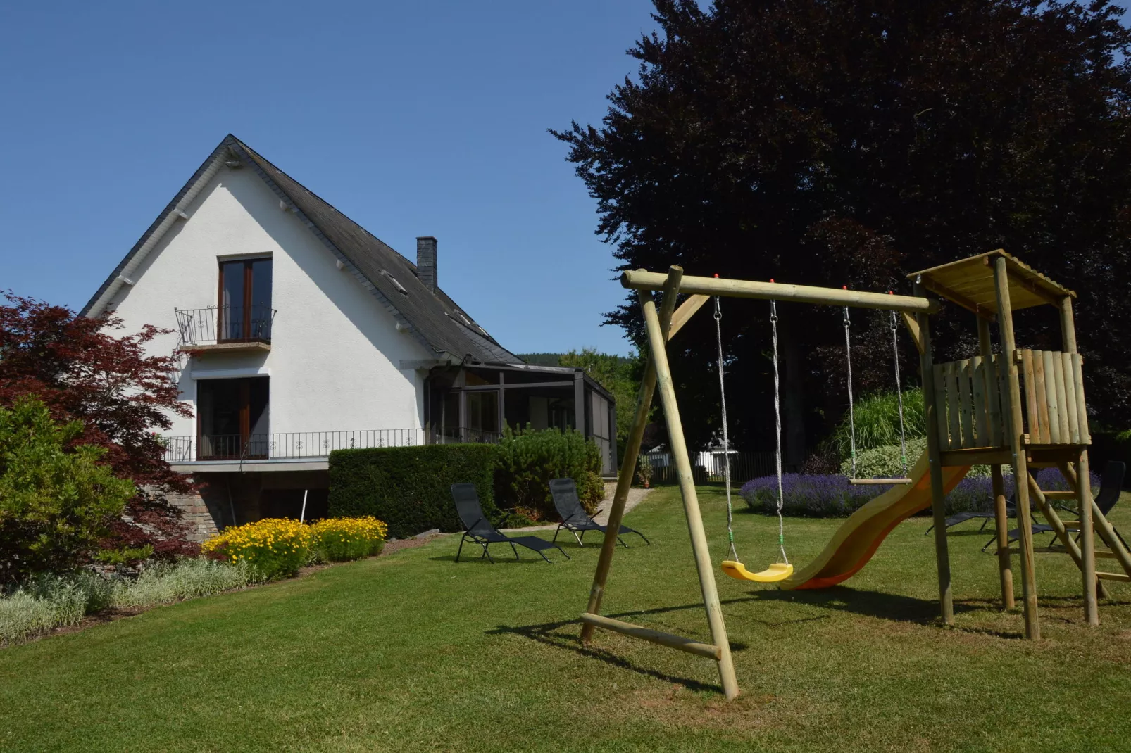 Le jardin de Marjolaine-Gardens summer