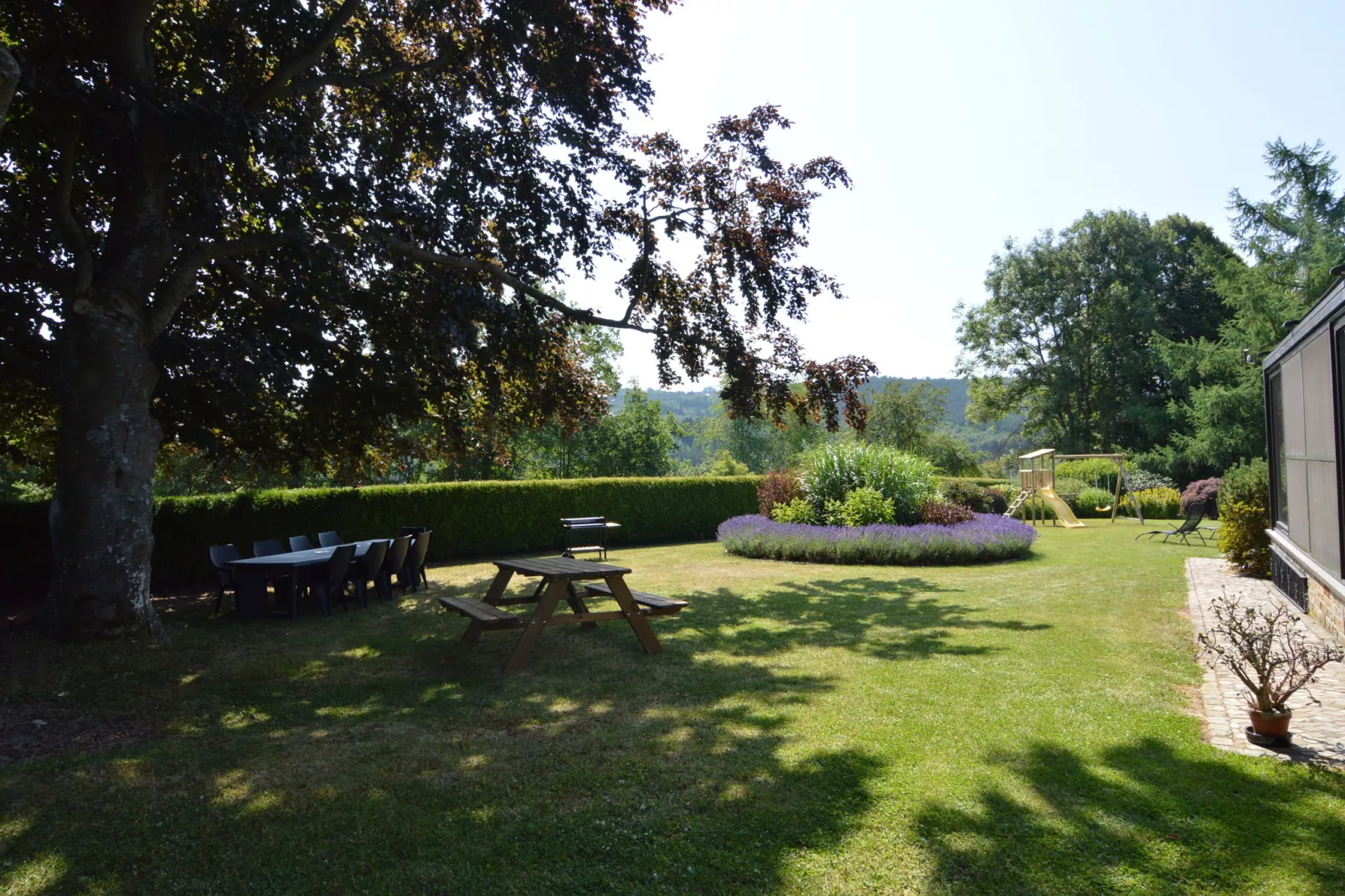 Le jardin de Marjolaine-Gardens summer