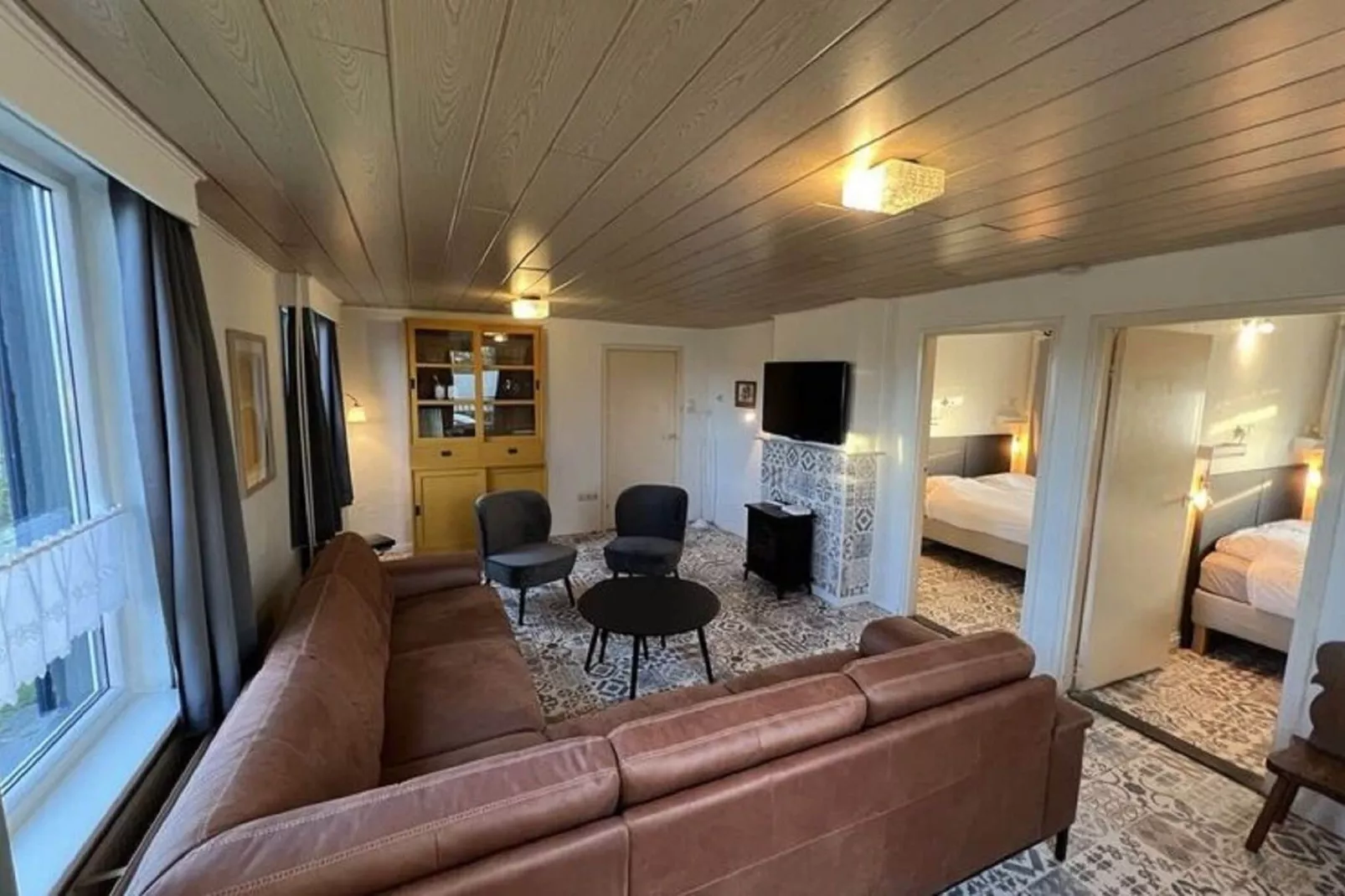 Bi-j Moppe Door-Living room