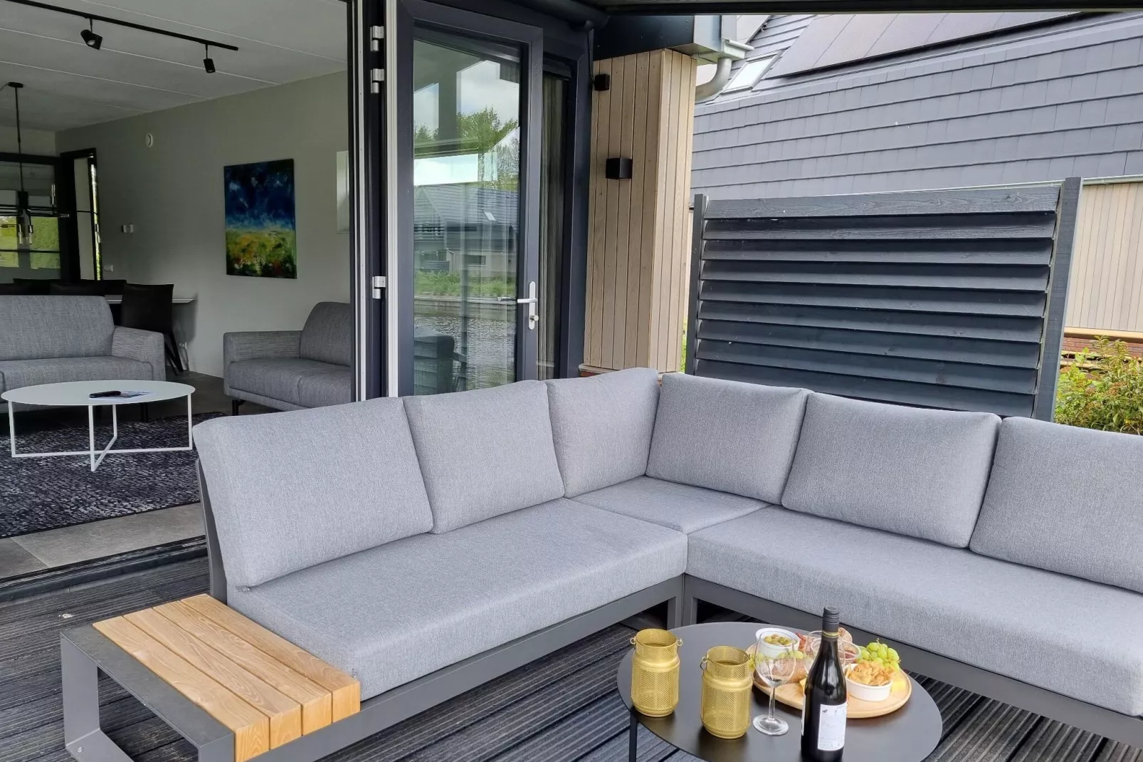 Watervilla Santjin-Terrassenbalkon