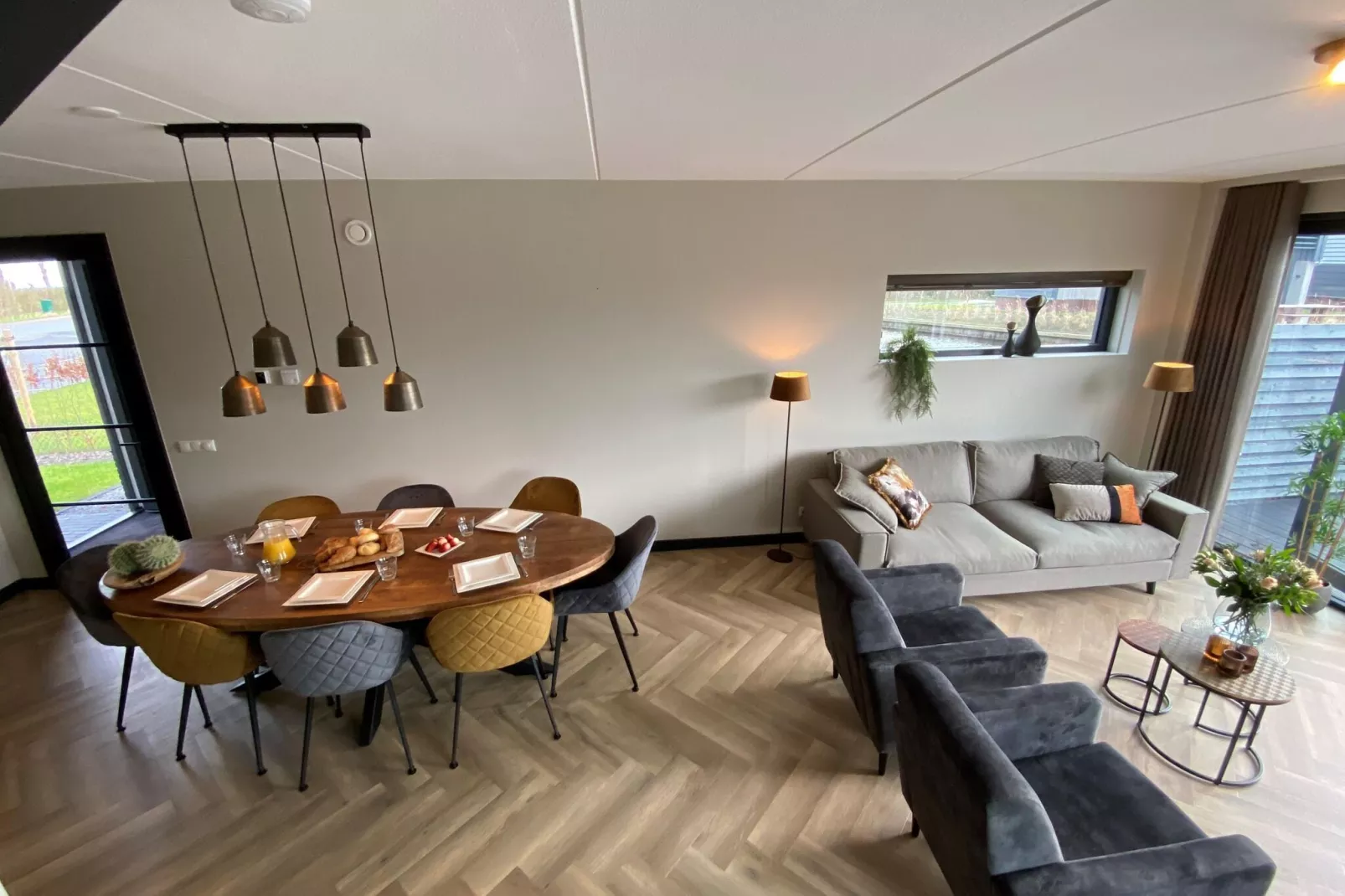 Watervilla Achttjin-Dining room