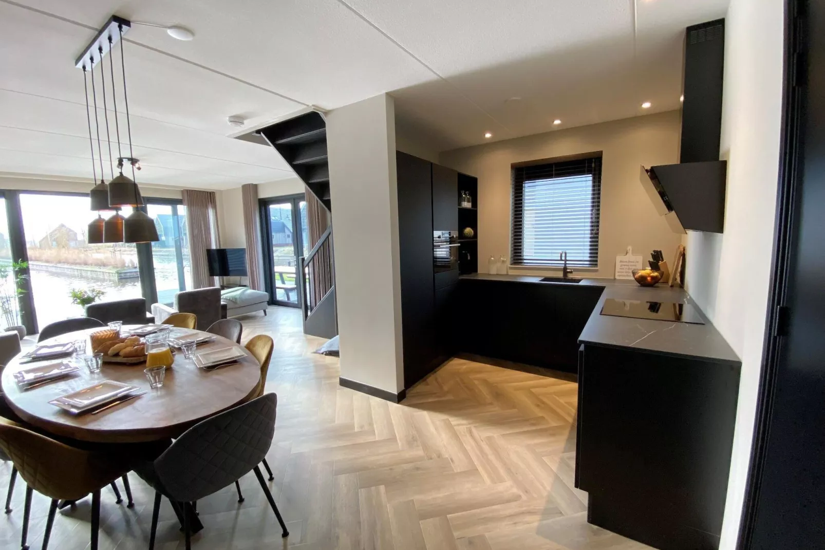 Watervilla Achttjin-Kitchen