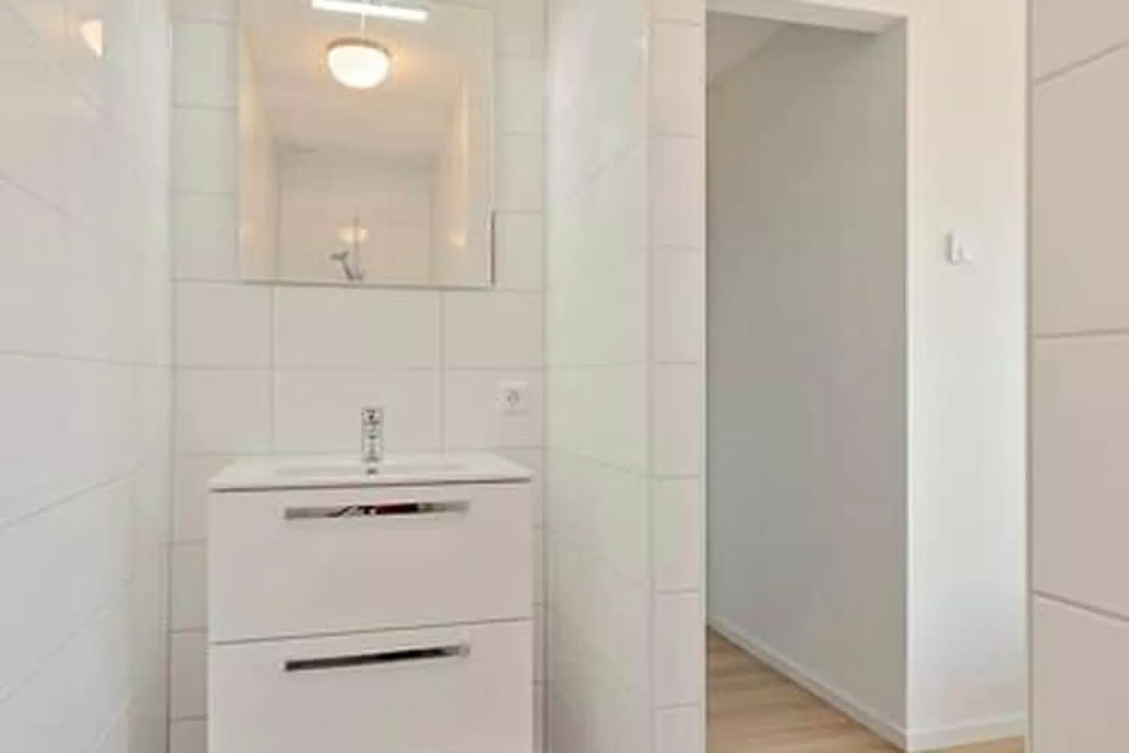 De Roodborst Huis Nr 31-Bathroom