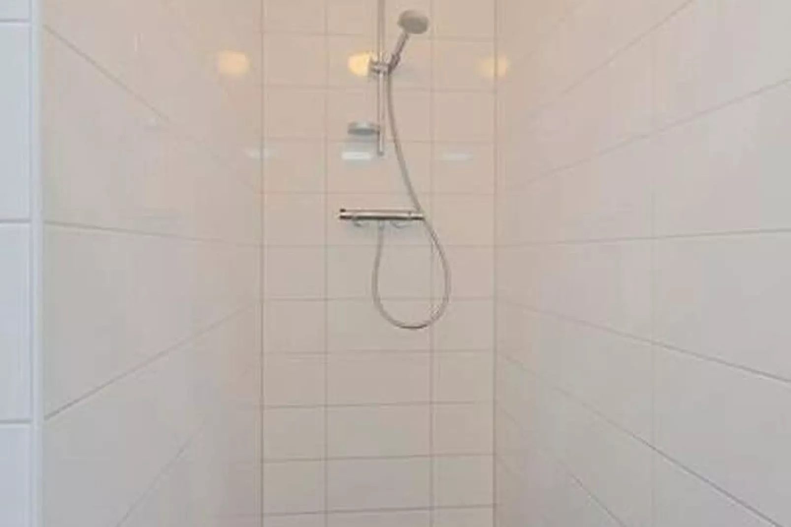 De Roodborst Huis Nr 31-Bathroom