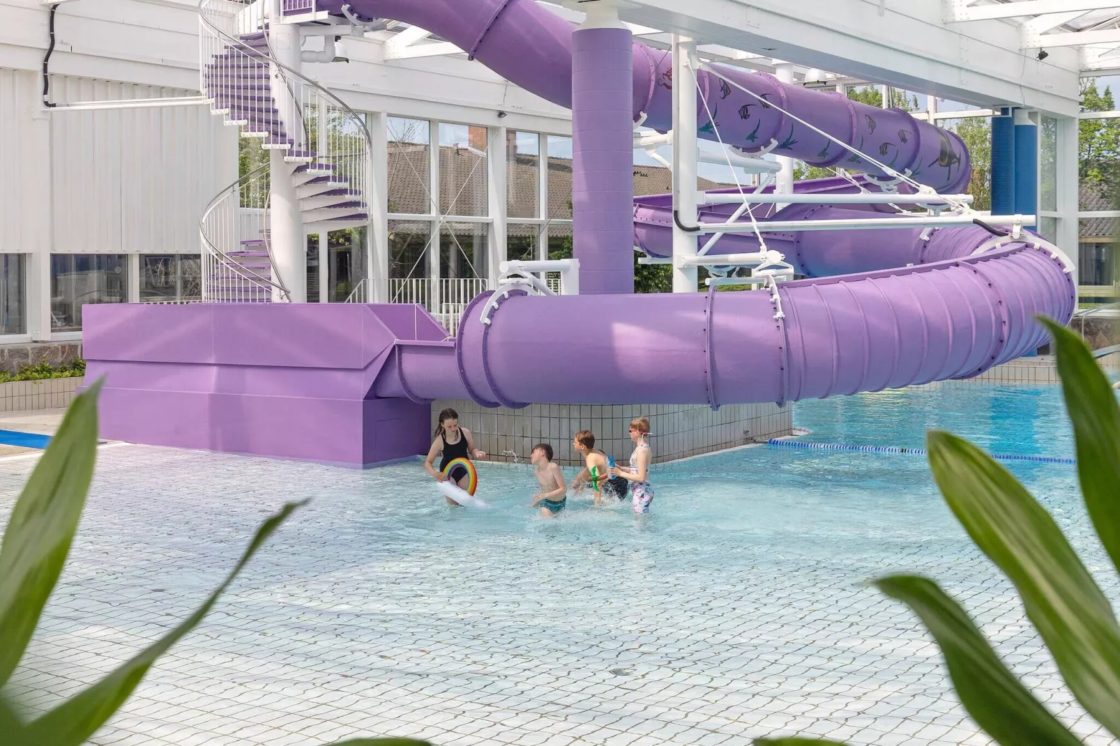 6 Personen Ferienhaus auf einem Ferienpark Hanstholm-Schwimmbad