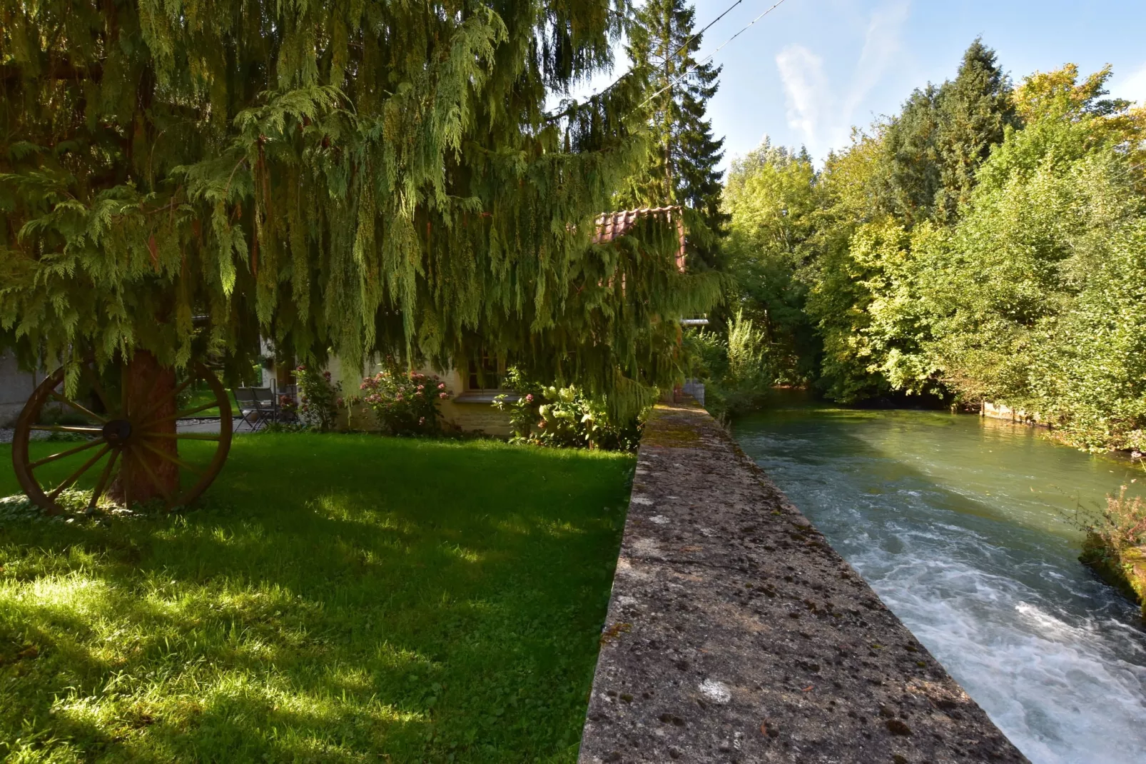 Maison Le Ponchel-Gardens summer