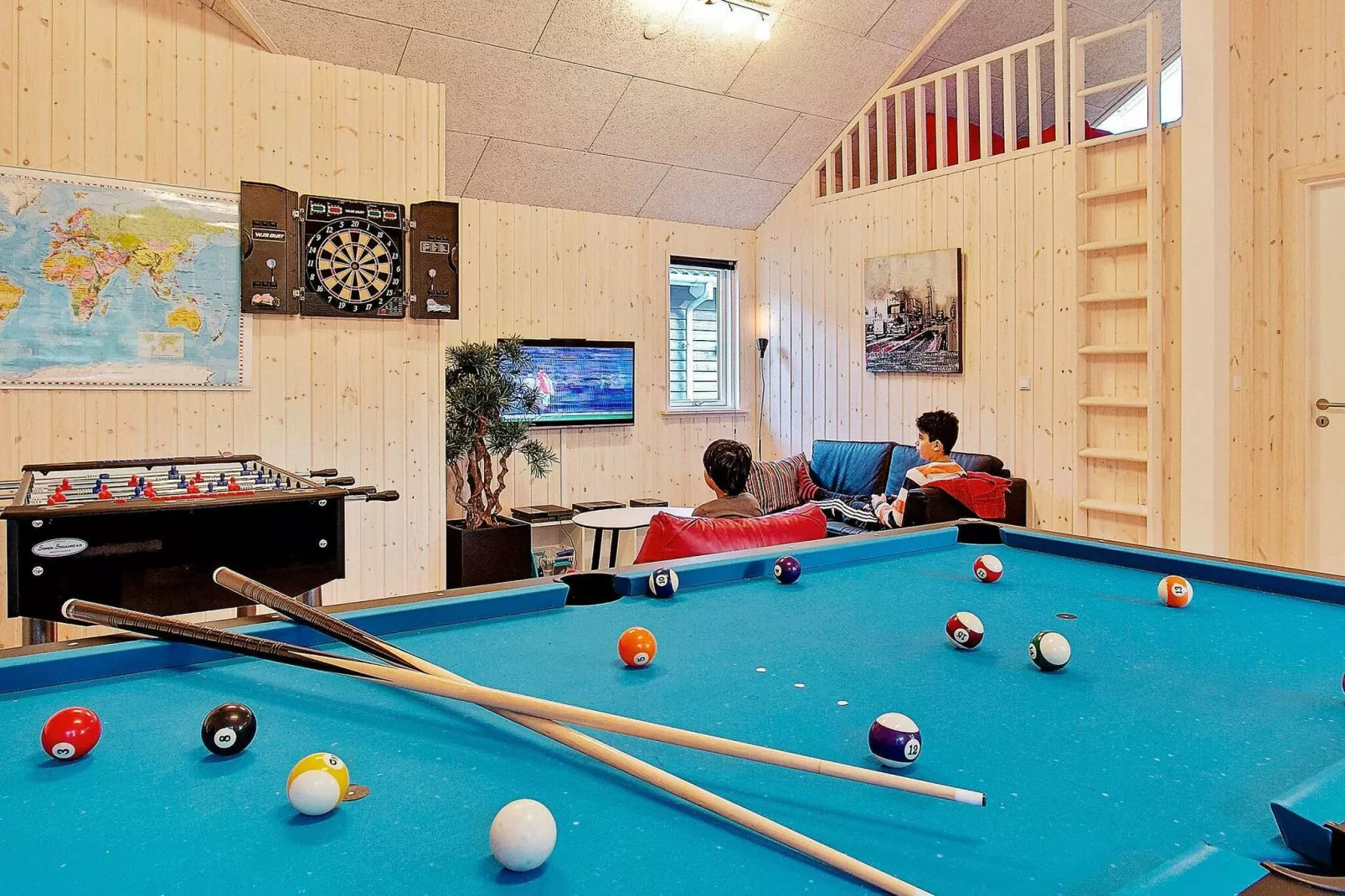 16 person holiday home in Glesborg-Indoor